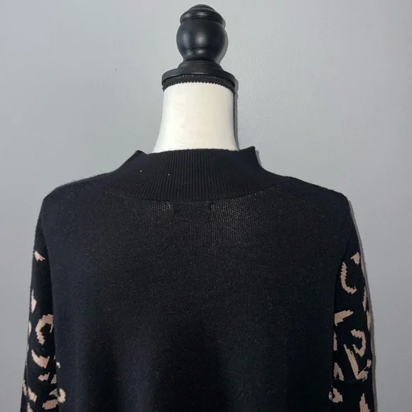Versona- Cheetah print sweater - Picture 4 of 5